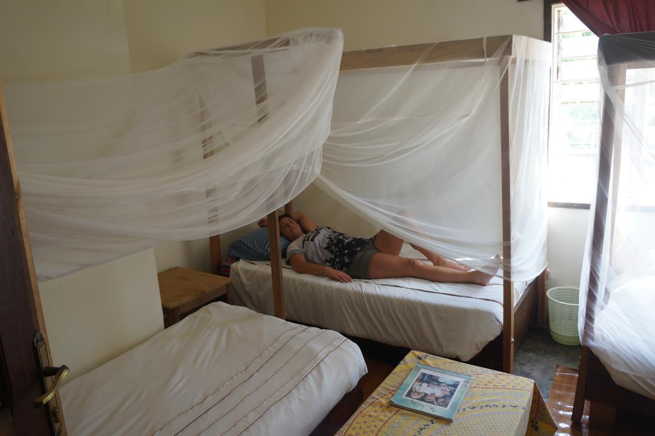 Masaka Backpackers, Tourists Cottage & Campsite ภายนอก รูปภาพ